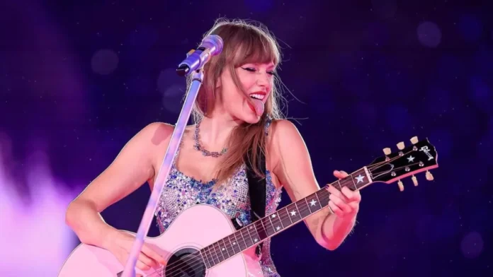 aylor Swift Becomes Billionaire at 34