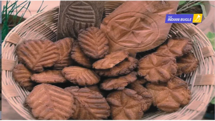 Thekua is the most iconic prasad of Chhath Puja.