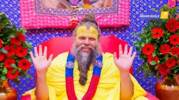 Premanand Ji Maharaj by Yamuna River Captivates Social Media