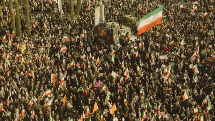 Iran Protests: Trump’s Warning, a Looming Execution and the Battle for Information
