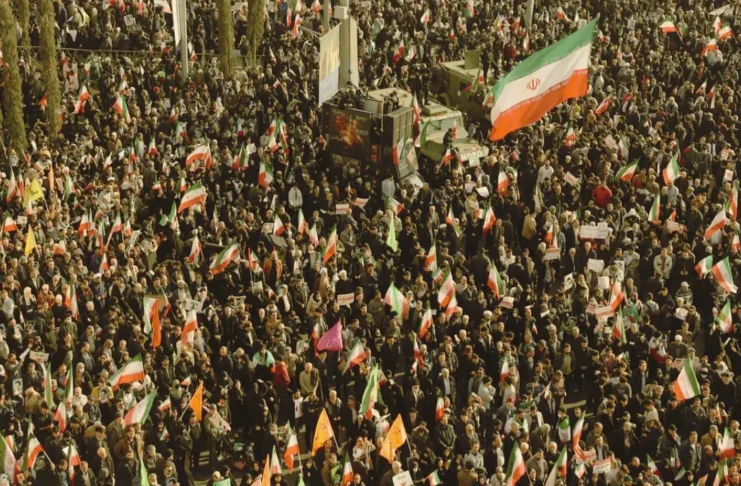 Iran Protests: Trump’s Warning, a Looming Execution and the Battle for Information