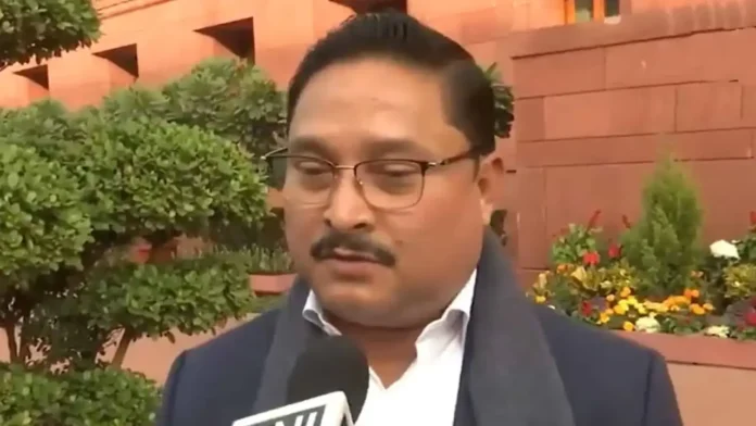 Eight Opposition MPs Suspended from Lok Sabha After Ruckus