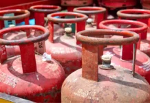 Bengaluru Hotels May Shut Down Amid LPG Supply Crisis, Industry Seeks Urgent Action Bengaluru Hotels May Shut Down Amid LPG Supply Crisis, Industry Seeks Urgent Action