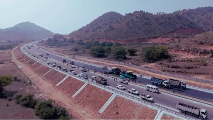 India Set Global Records in Highway Construction
