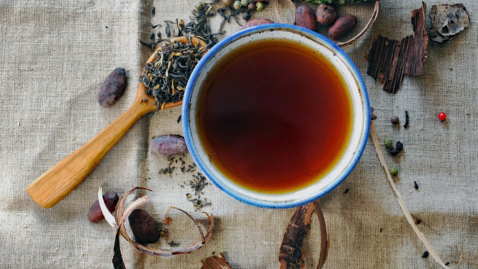 Finest Teas of India: Exploring Assam, Darjeeling, Nilgiri and India's Rich Tea Heritage