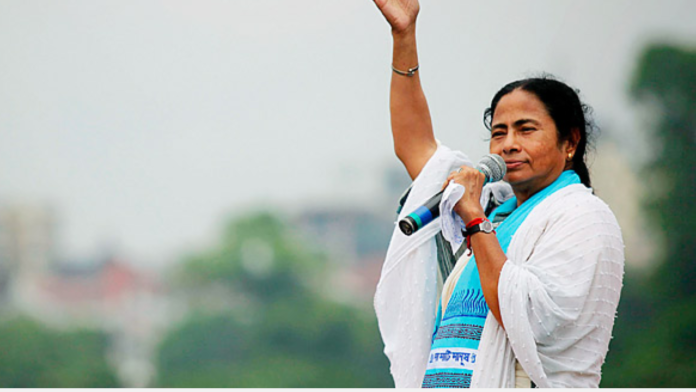 Mamata Overhauls TMC, Brings Back Old-Timers